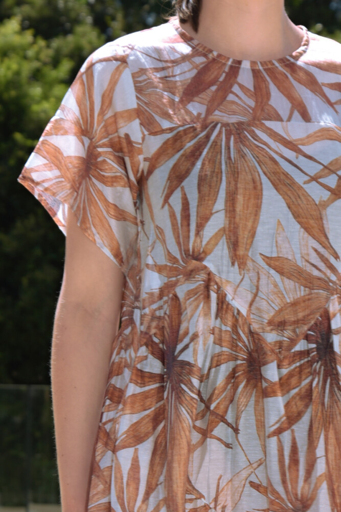 Curate - Frill of the Carnival - Sky Blue Palm - Image 3
