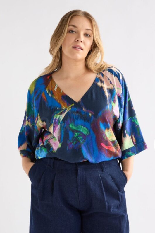 Elk - Moda Top - Vaara Print - Image 5