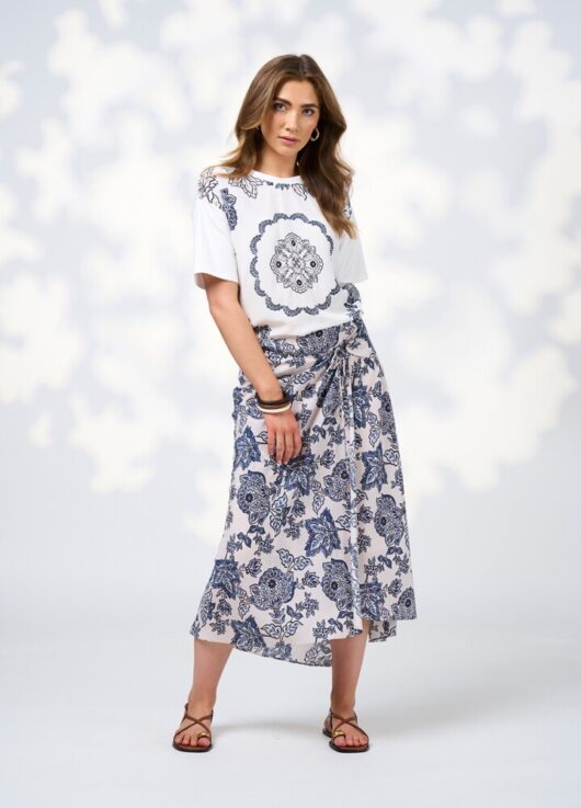 Loobie's Story - Indie Tee - White Multi - Image 2