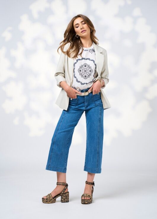 Loobie's Story - Indie Tee - White Multi - Image 4