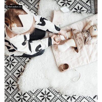 Beija Flor - Snow Concrete Vinyl Rug