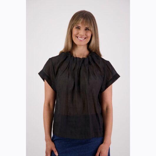 Briarwood - Pia Black Ramie Top