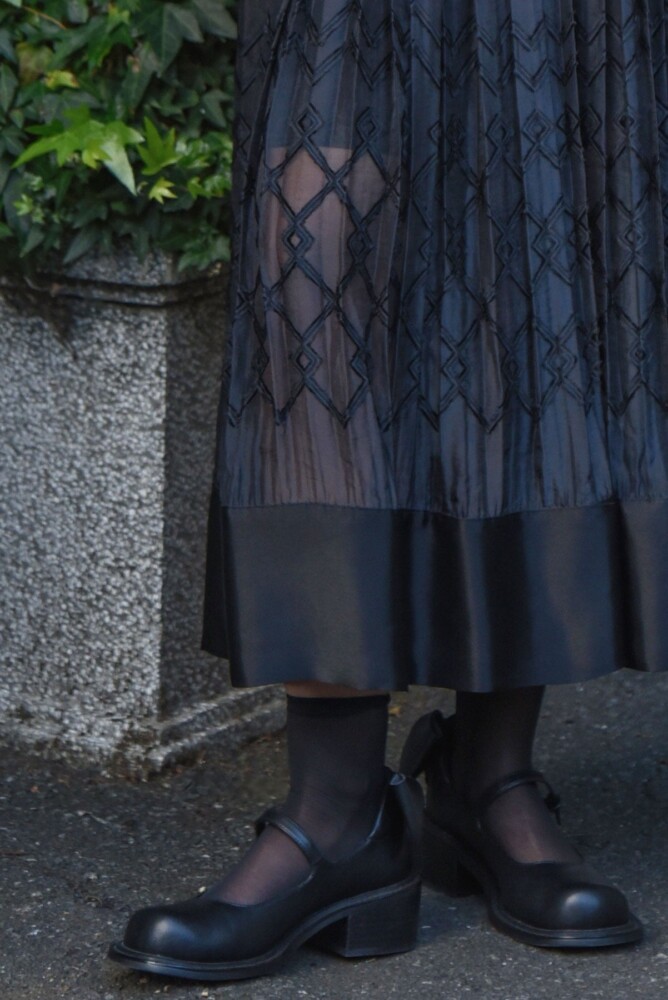 Trelise Cooper - How Pleat is Your Love Skirt - Black/Navy - Image 4