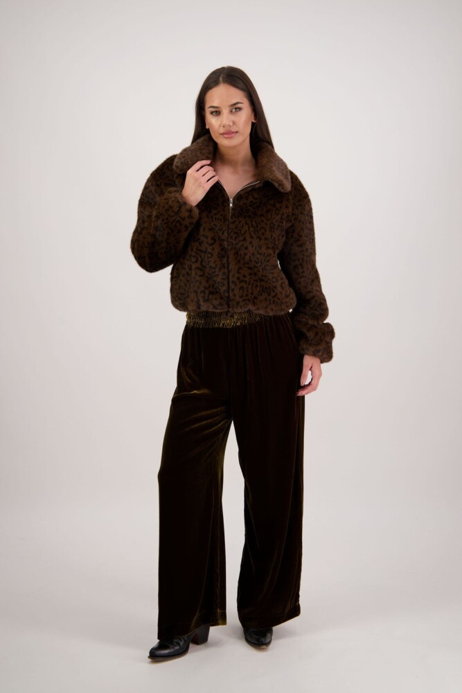 Briarwood - Roper Animal Jacket - Image 3