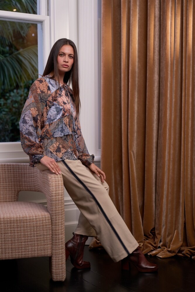 Loobie's Story - Byzantium Blouse - Indigo - Image 3