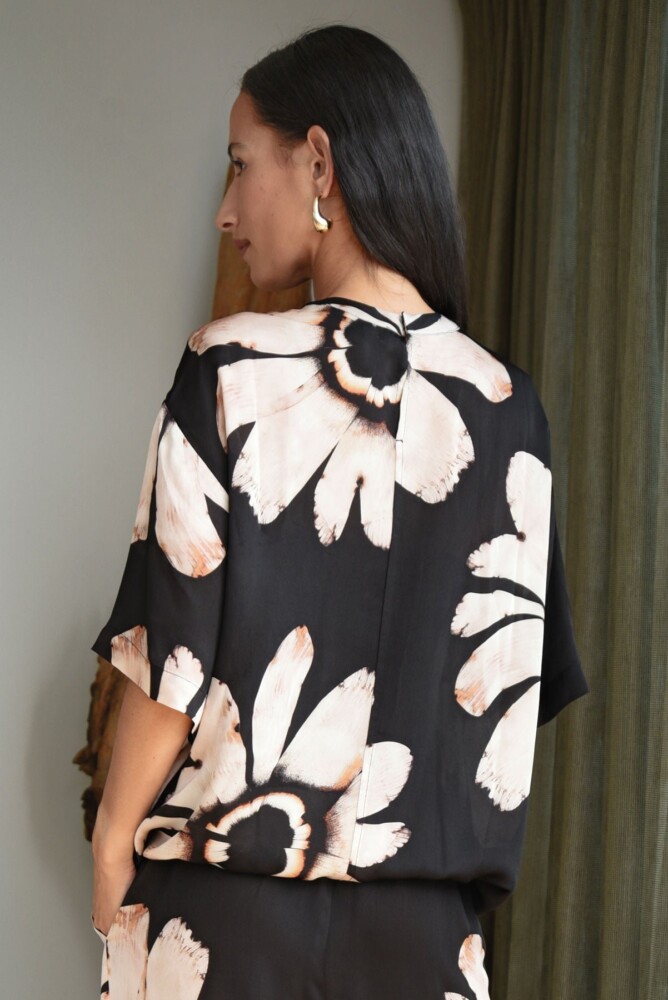 Cooper - Come Out On Top Top - Black Floral - Image 4
