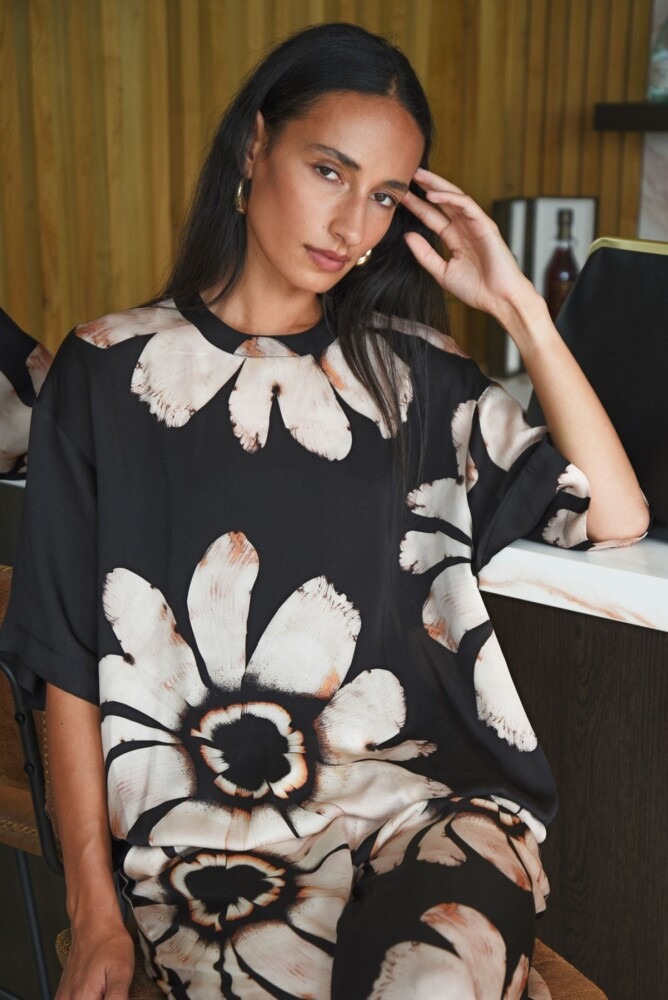 Cooper - Come Out On Top Top - Black Floral - Image 5