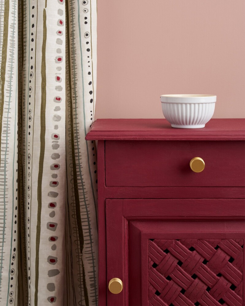 Annie Sloan - Chalk Paint™ : Burgundy - Image 4